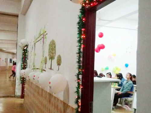 維護(hù)網(wǎng)絡(luò)安全，做中國(guó)好網(wǎng)民