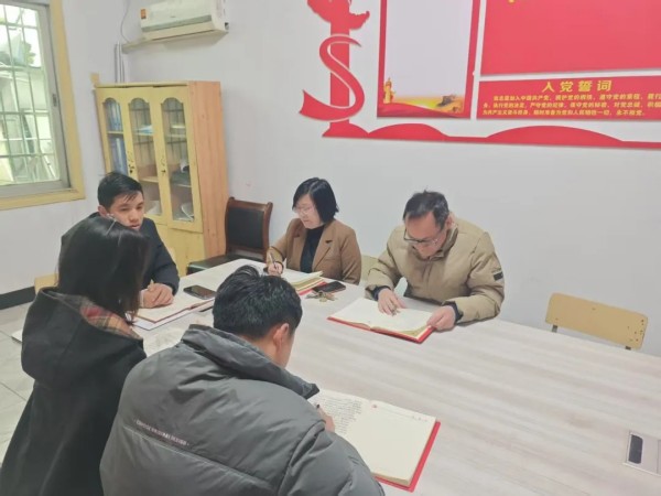 岳陽市江南通信職業(yè)技術學校有限公司,岳陽江南學校,岳陽江南通信學校,岳陽職業(yè)學校